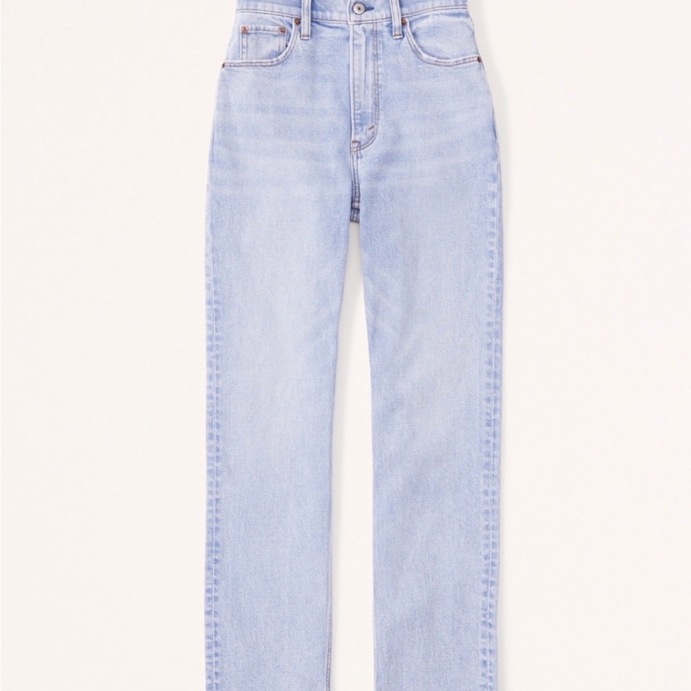 Abercrombie & Fitch Ultra High Rise Ankle Straight Jeans